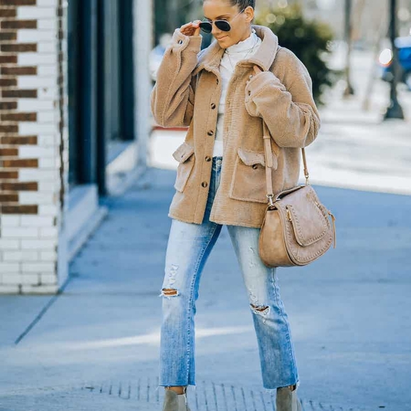 Vici Noble Pocketed Teddy Jacket - Camel - Picture 5 of 9